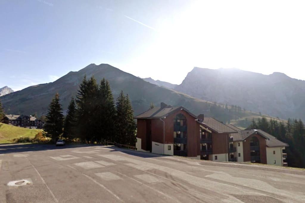 Appartement La Clusaz Avec Terrasse Sur Les Pistes De Ski Manigod Bagian luar foto